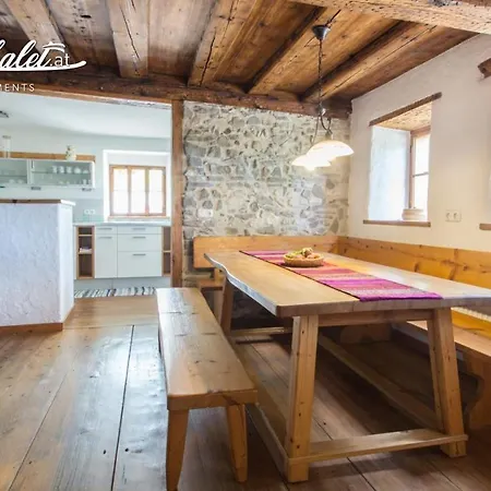 Апартаменты Attersee-chalet Angermann Familie Spalt *