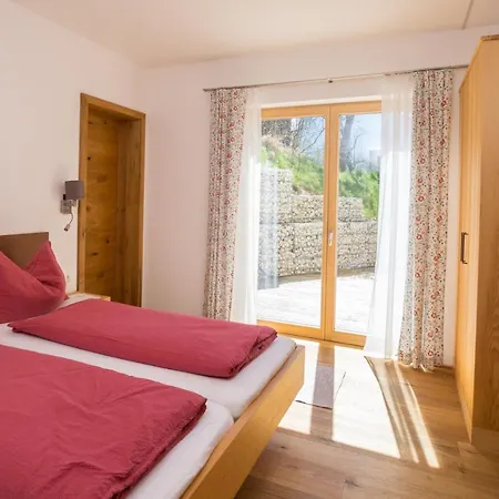 Attersee-chalet Angermann Familie Spalt * Штайнбах-ам-Аттерзее