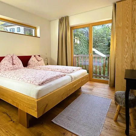 Апартаменты Attersee-chalet Angermann Familie Spalt Штайнбах-ам-Аттерзее