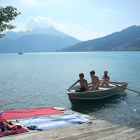 Апартаменты Attersee-chalet Angermann Familie Spalt Штайнбах-ам-Аттерзее